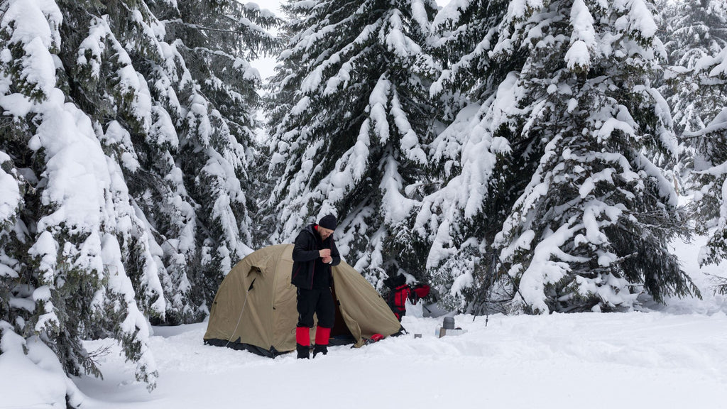 Wintercamping: Ein Abenteuer in der Kälte – sicher, gemütlich und unvergesslich